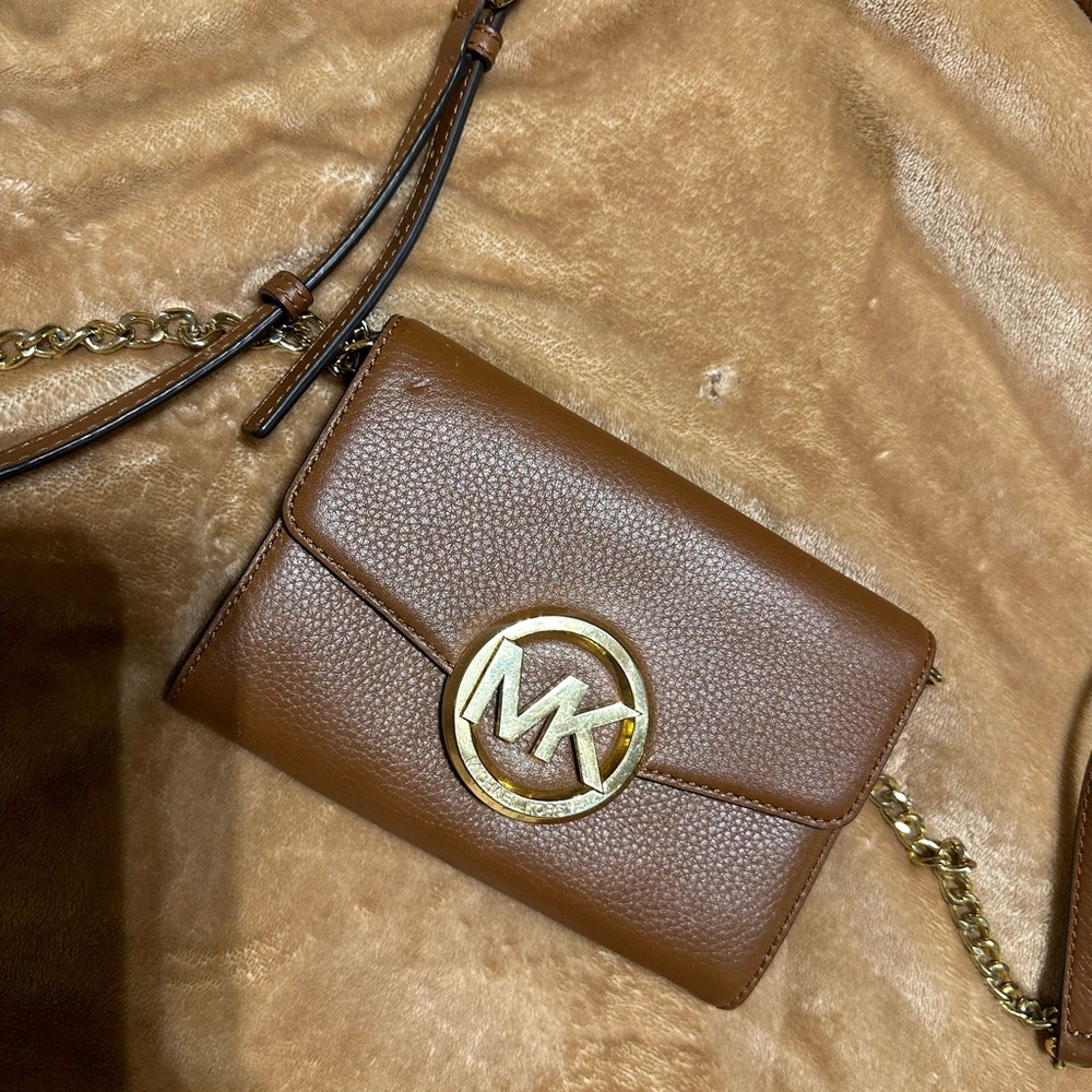 MK side purse
